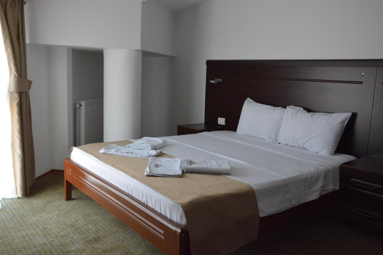 Arabella Hotel Kicevo Exterior photo