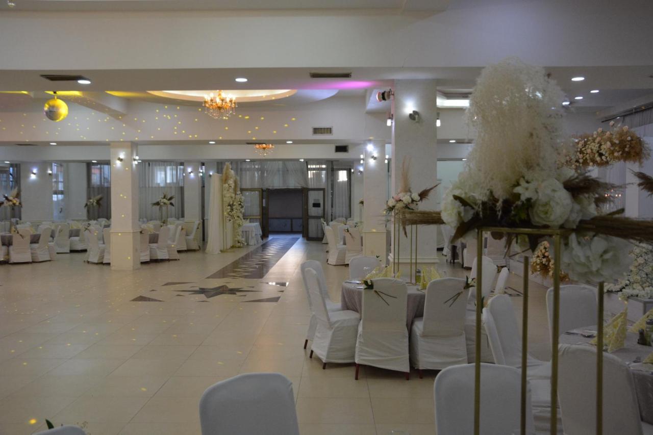 Arabella Hotel Kicevo Exterior photo