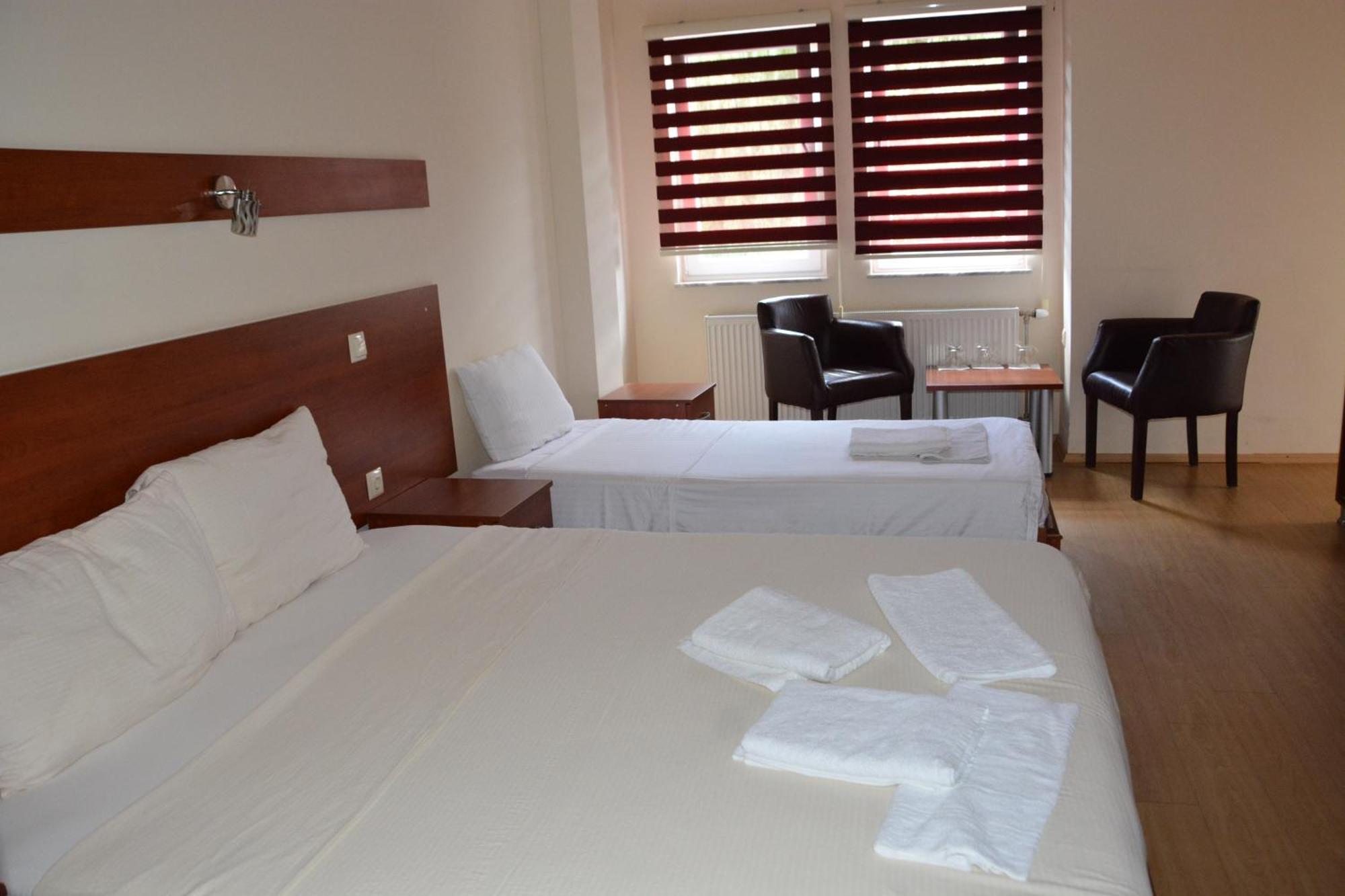 Arabella Hotel Kicevo Exterior photo