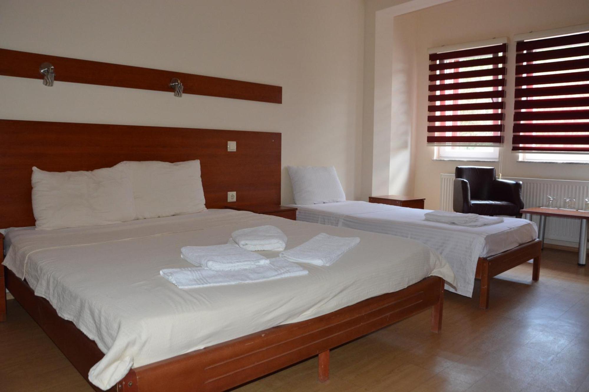 Arabella Hotel Kicevo Exterior photo